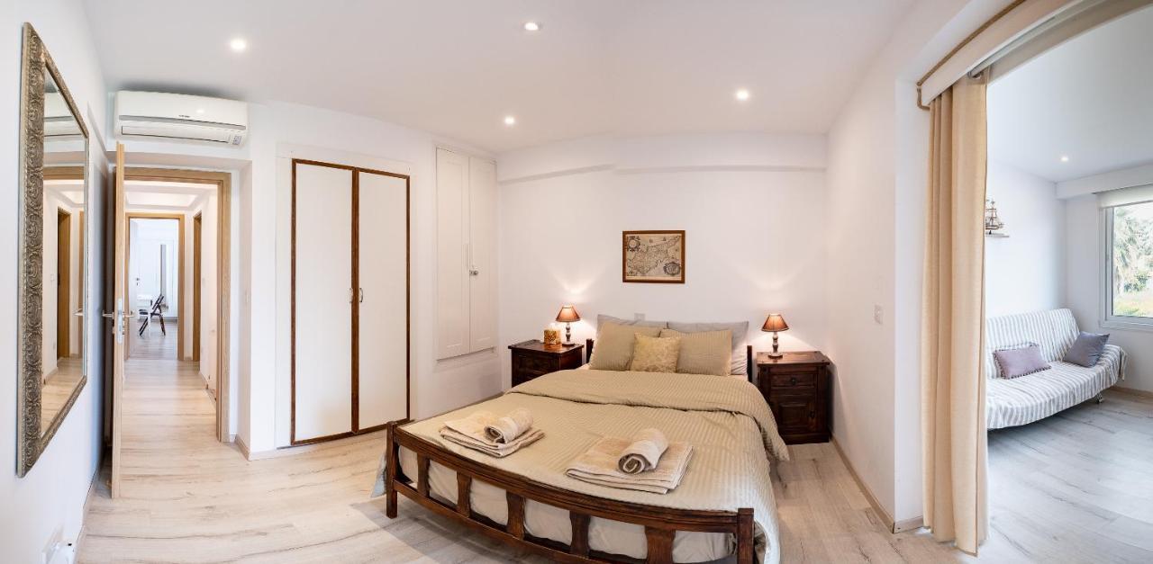דירות Paphos Townhouse By The Sea Pirate Harbor מראה חיצוני תמונה