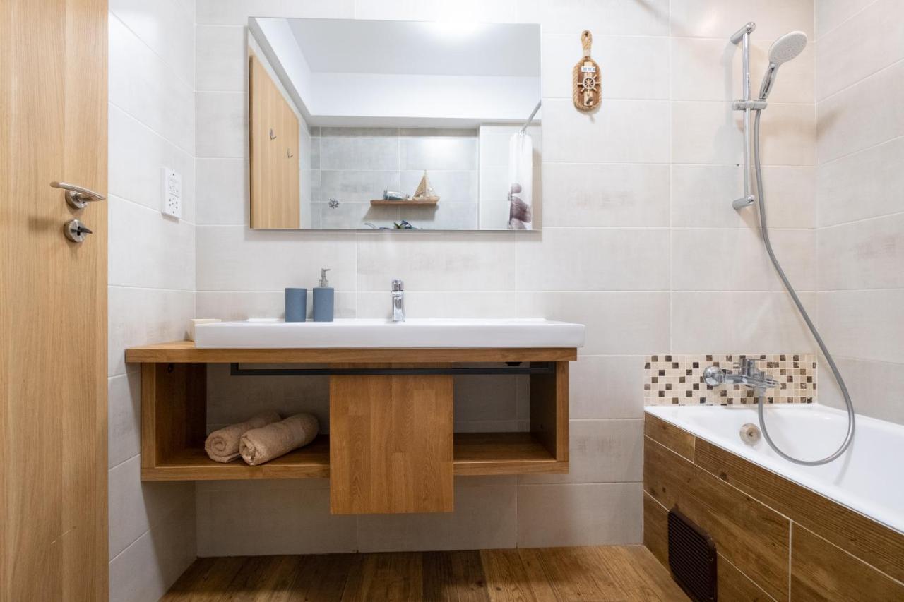 דירות Paphos Townhouse By The Sea Pirate Harbor מראה חיצוני תמונה