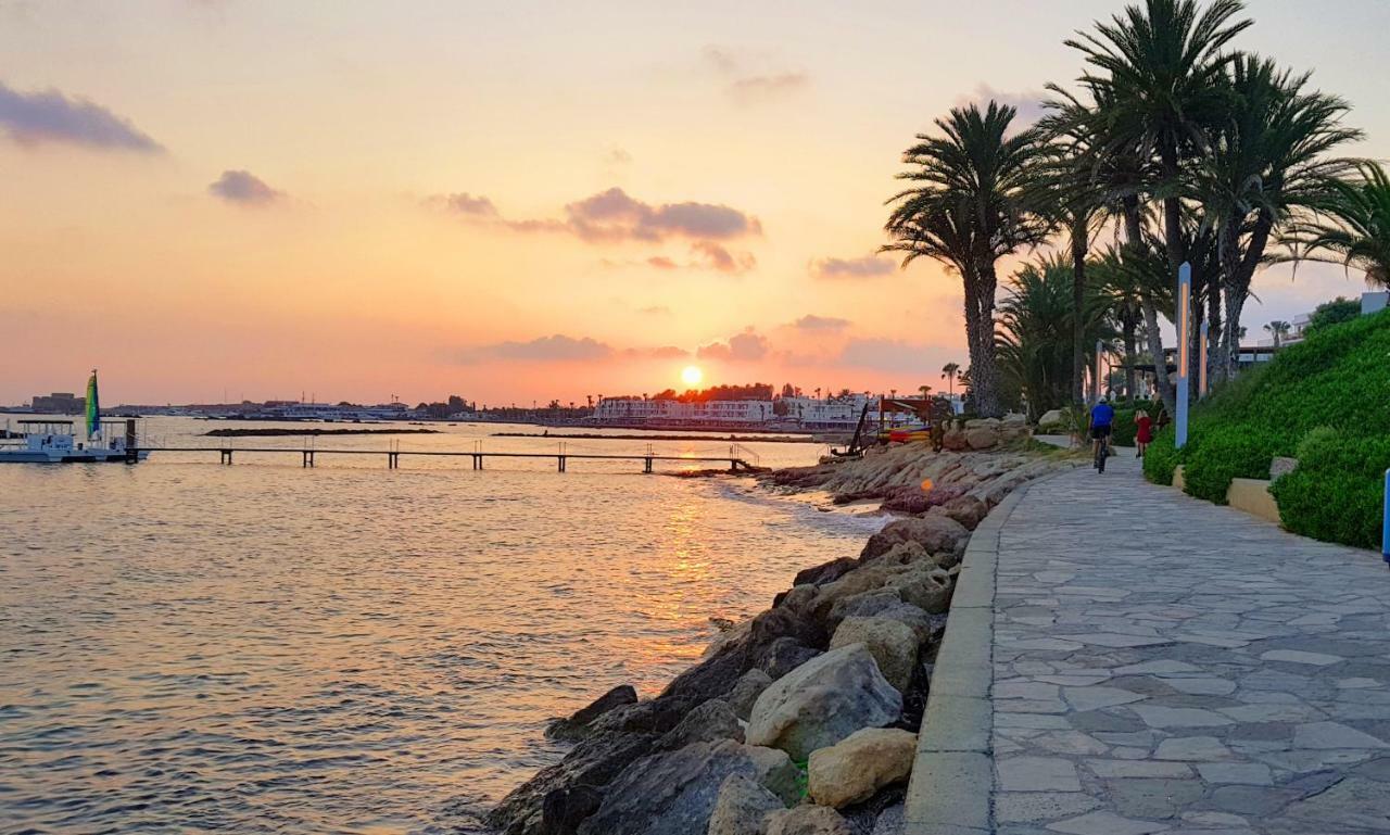 דירות Paphos Townhouse By The Sea Pirate Harbor מראה חיצוני תמונה