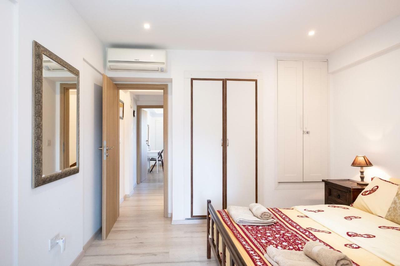 דירות Paphos Townhouse By The Sea Pirate Harbor מראה חיצוני תמונה