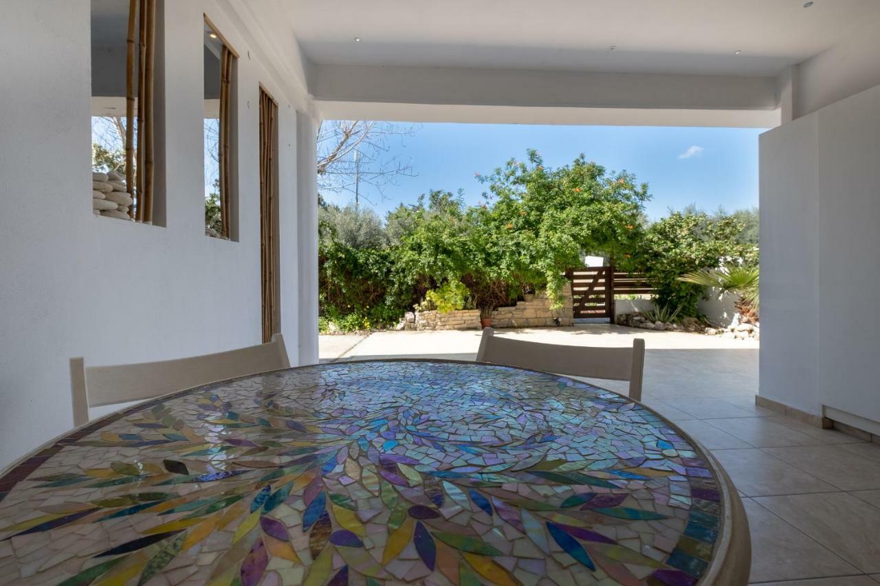 דירות Paphos Townhouse By The Sea Pirate Harbor מראה חיצוני תמונה